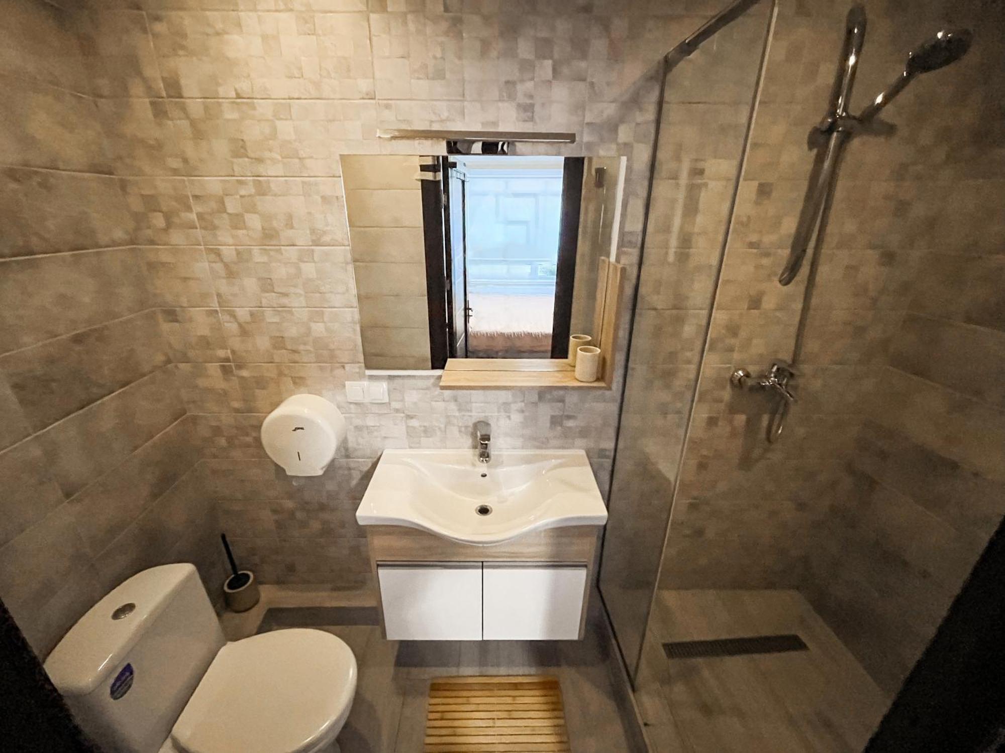 77/5 Hotell Chisinau Eksteriør bilde